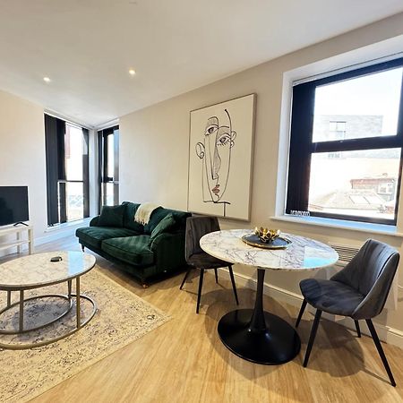 Modern 1Bed Flat In The Heart Of Leeds City Centre المظهر الخارجي الصورة